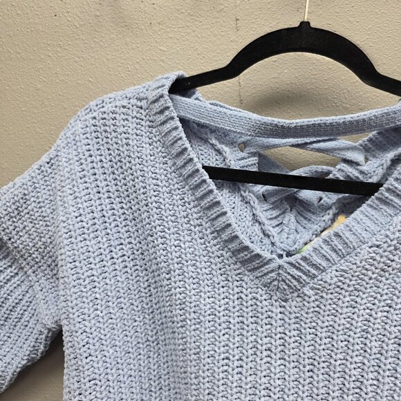 Hazel Moon Sweater Womens Medium Blue Distressed V-Neck Lace-Up Back Cropped - Picture 2 of 11